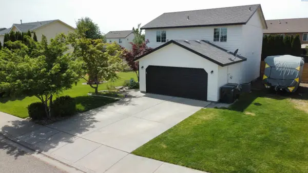 6112 Westminster Ln, Pasco, WA 99301