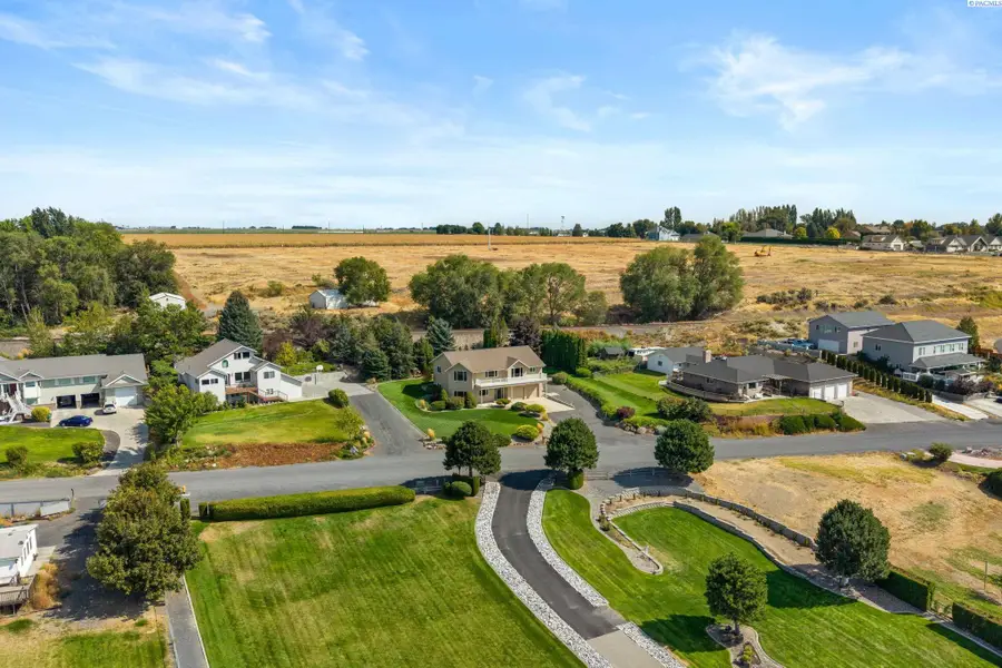927 Easy St Ne, Moses Lake, WA 98837 - #3
