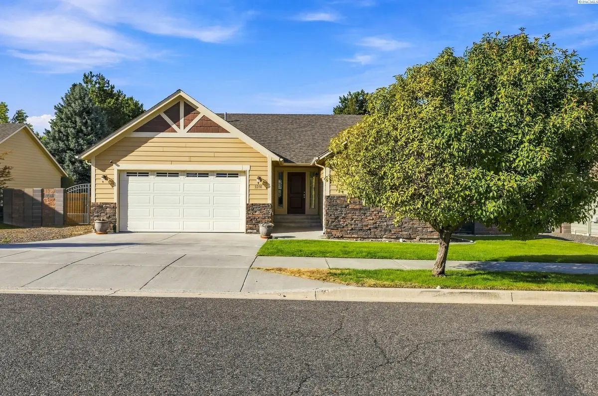 5208 W 28th Ave, Kennewick, WA 99338 - #1