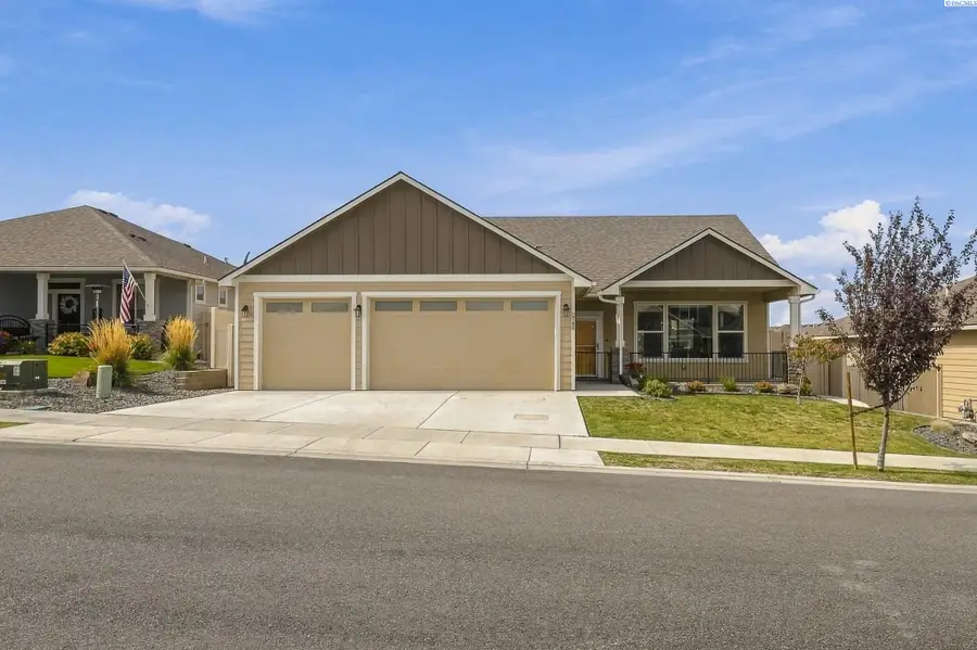 3742 S Van Buren Pl, Kennewick, WA 99338 - #2