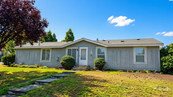 6400 Ridgeway Dr, Yakima, WA 98901