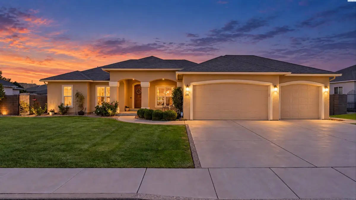 1352 Gala Way, Richland, WA 99352 - #1