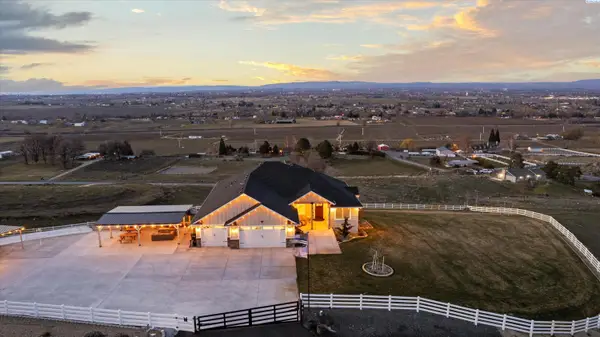 21902 S 1522 Pr Sw, Prosser, WA 99350