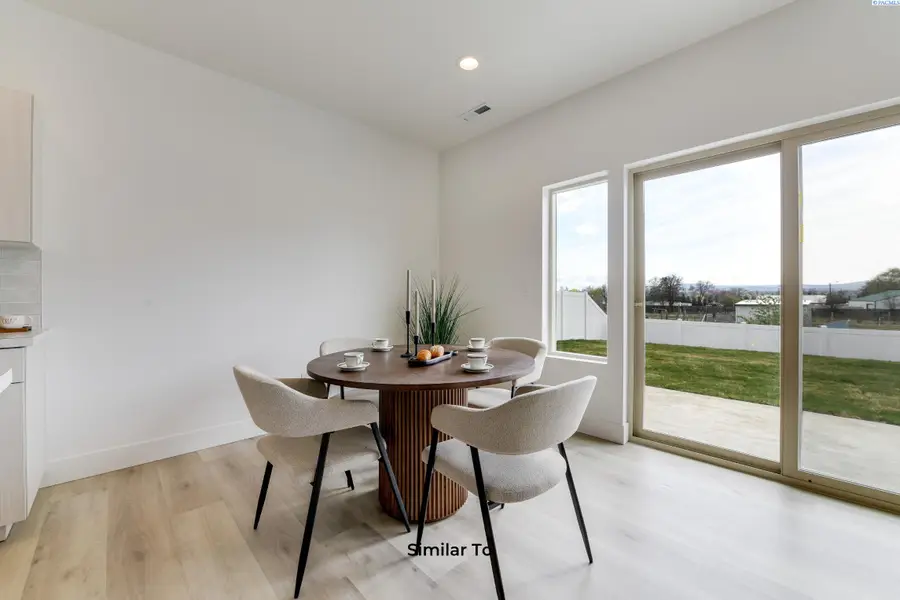 302 Kraus Ct, West Richland, WA 99353 - #3