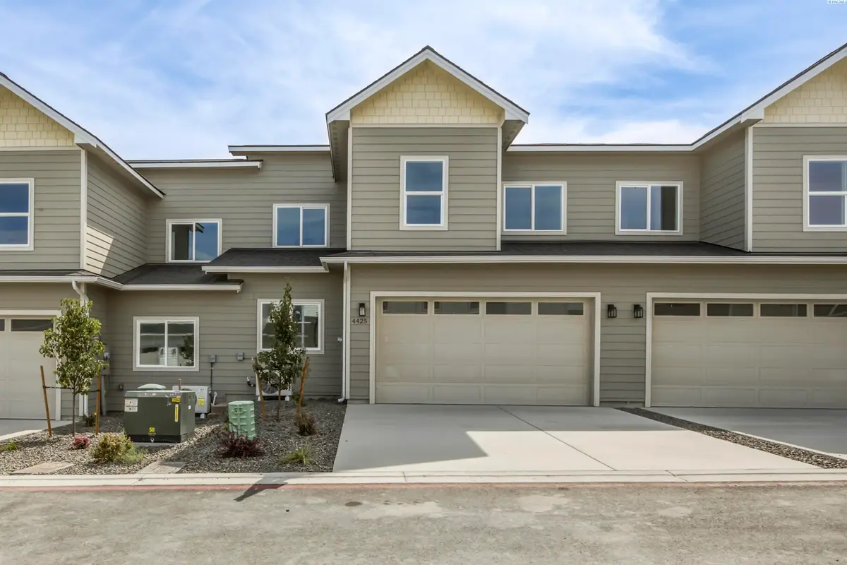 4425 Conifer St, West Richland, WA 99353 - #1