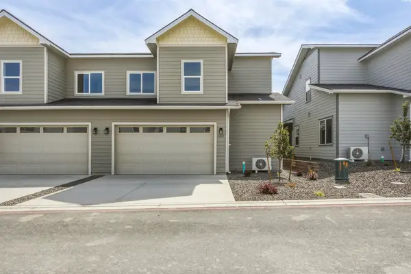 4437 Conifer St, West Richland, WA 99353
