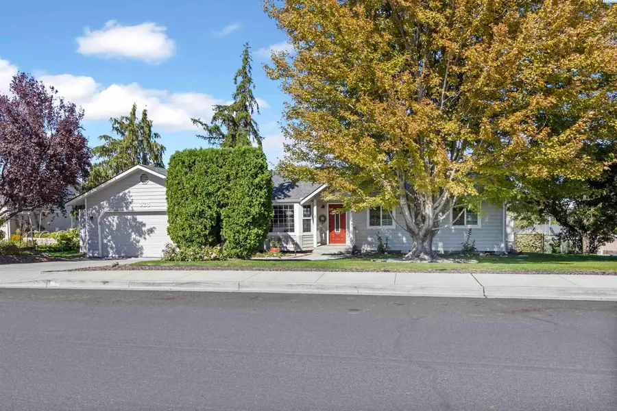 326 Satus St, Richland, WA 99352 - #2