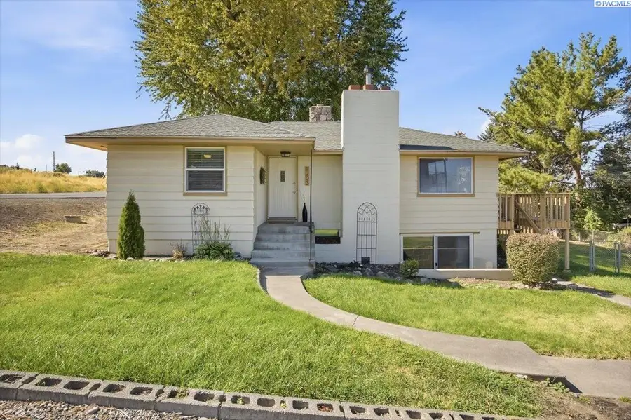 1203 N Keller St., Kennewick, WA 99336-1521 - #2
