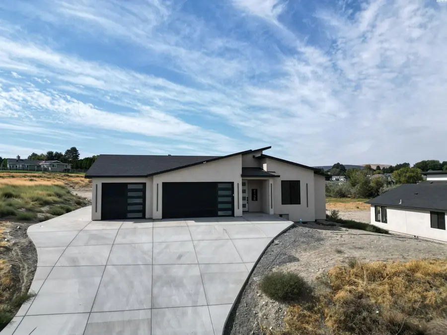 4138 S Kingwood St, Kennewick, WA 99337 - #2