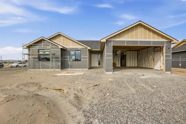 610 Eureka Ave, Pasco, WA 99301