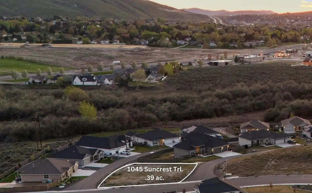 1045 Suncrest Trail, Richland, WA 99352 - #1