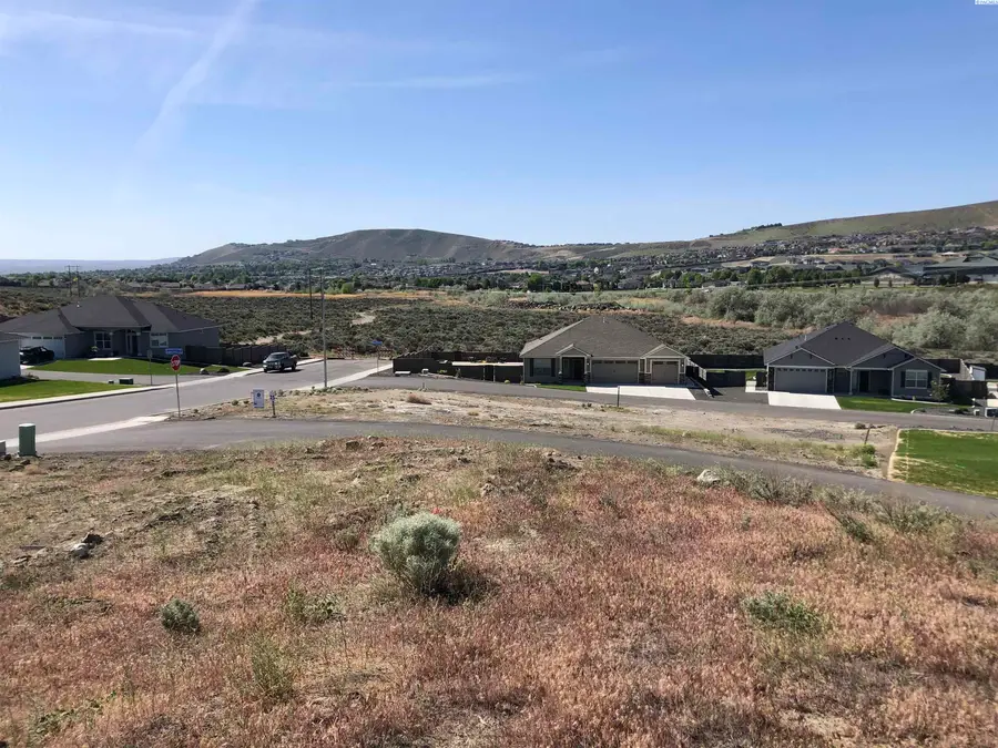 1045 Suncrest Trail, Richland, WA 99352 - #3