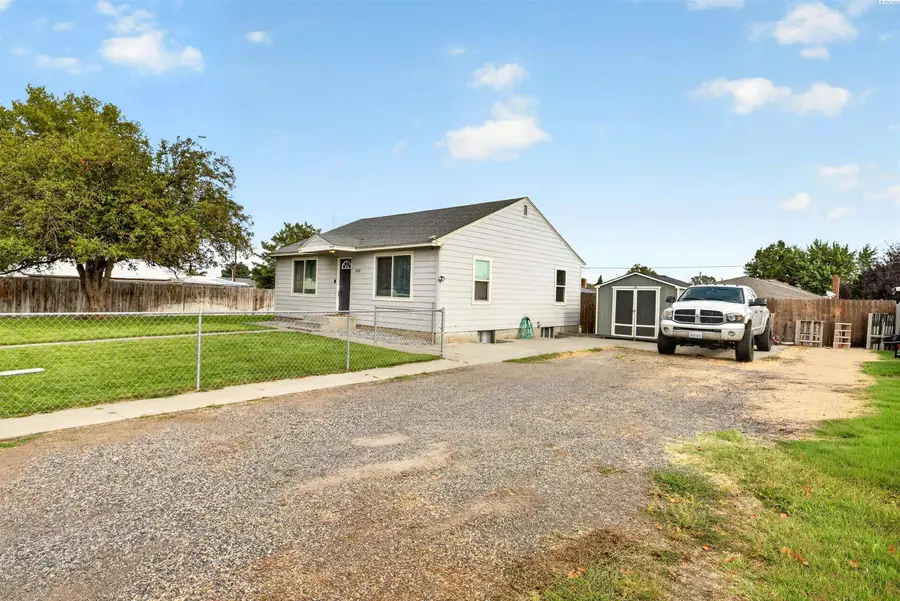 1007 E 7th Ave, Kennewick, WA 99336 - #3