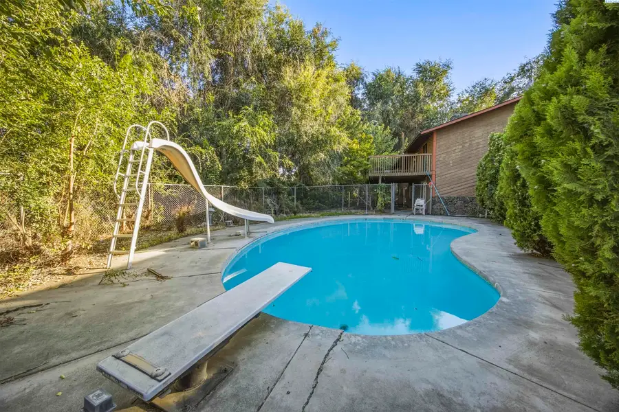 815 S Anderson St, Kennewick, WA 99336 - #3