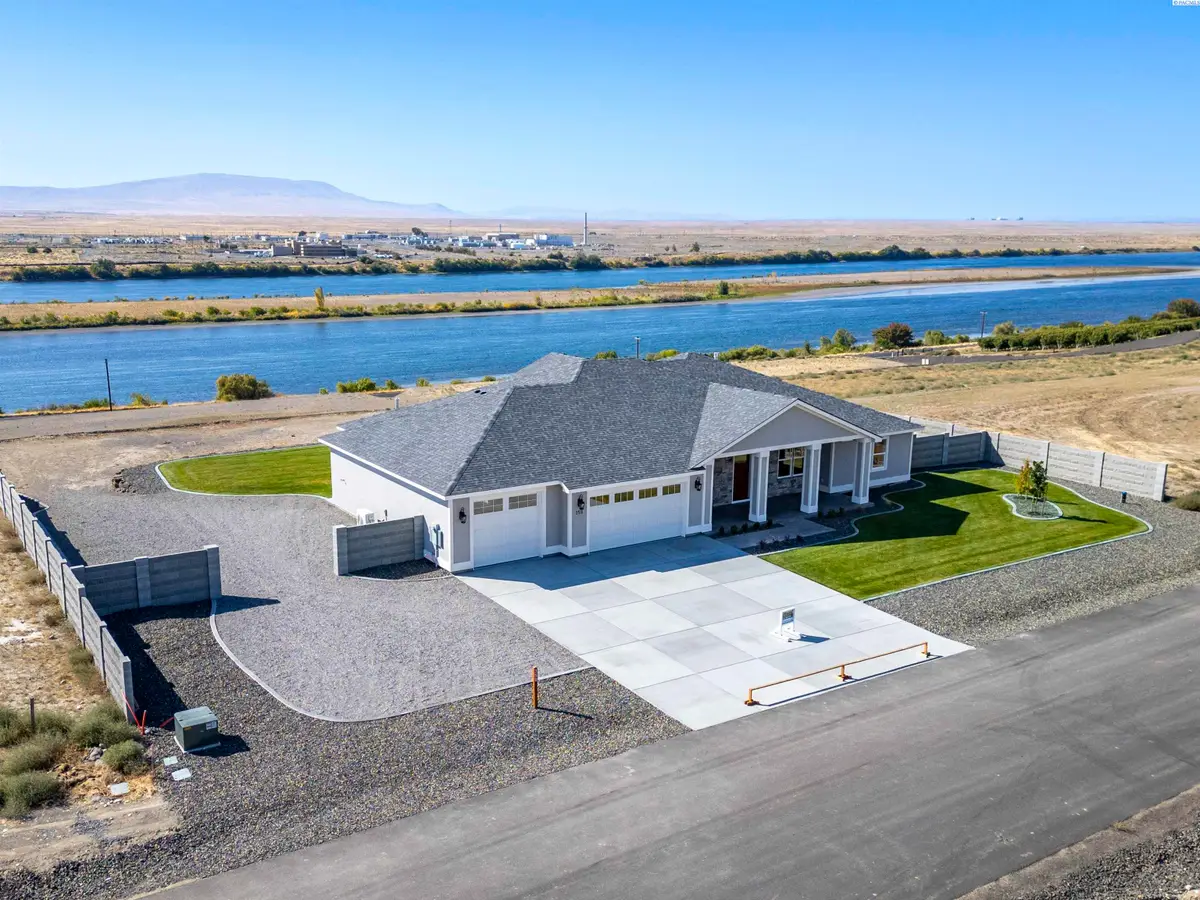 359 Panoramic Drive, Pasco, WA 99301 - #1