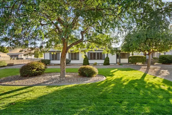 25603 E Ruppert Rd, Benton City, WA 99320