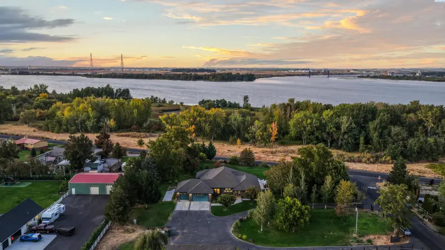 16206 S Gertrude Street, Kennewick, WA 99337-7408 - #2