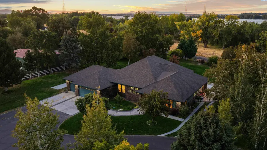 16206 S Gertrude Street, Kennewick, WA 99337-7408 - #3