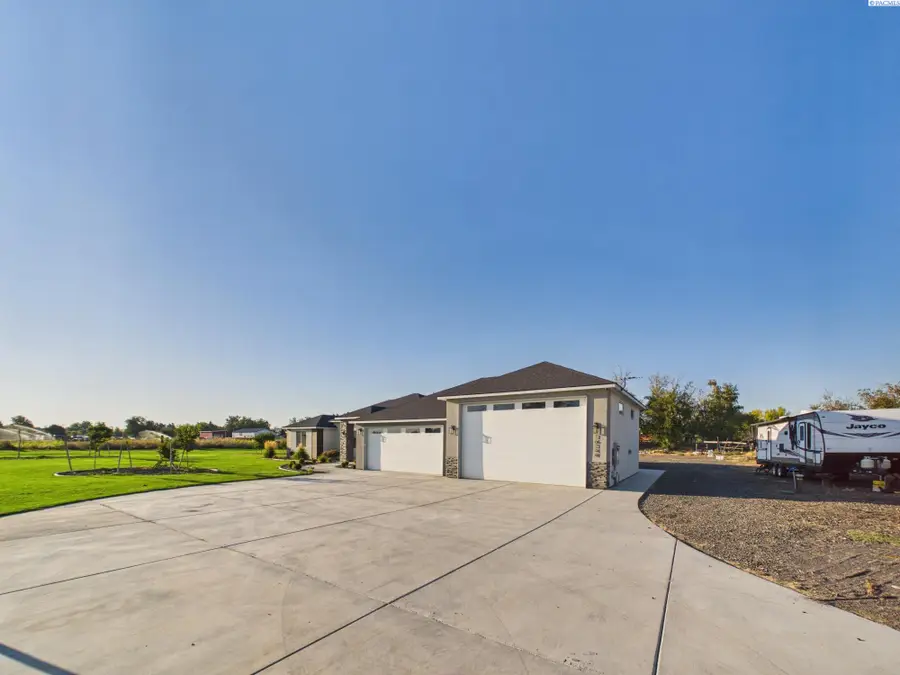 16314 S Gertrude St, Finley, WA 99337 - #2