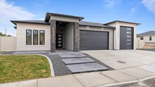 1001 S Florida Pl., Kennewick, WA 99352
