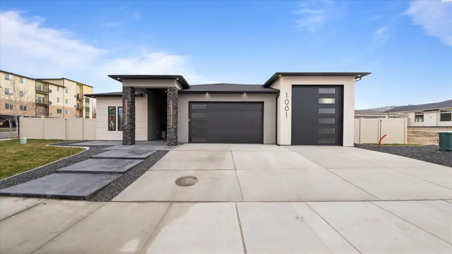 1001 S Florida Pl., Richland Kennewick, WA 99352 - #3