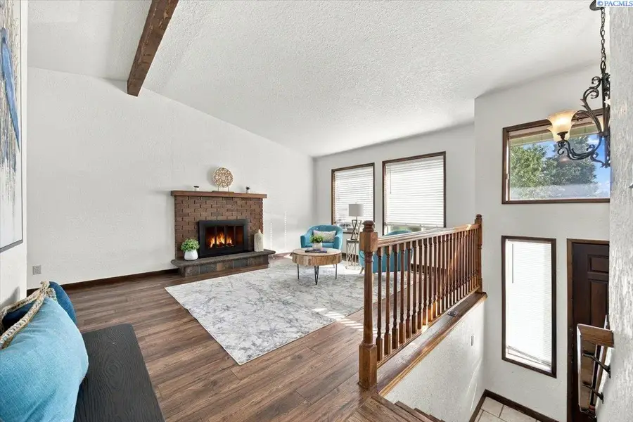 8120 W Hood Ave, Kennewick, WA 99336-1618 - #3