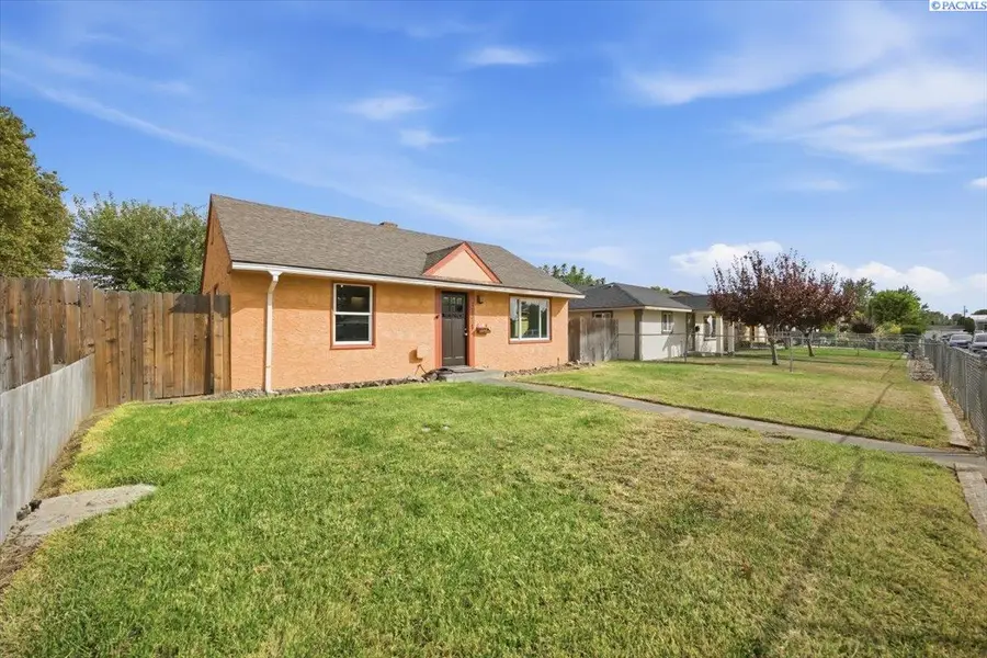 1735 N 6th Ave, Pasco, WA 99301-3607 - #3
