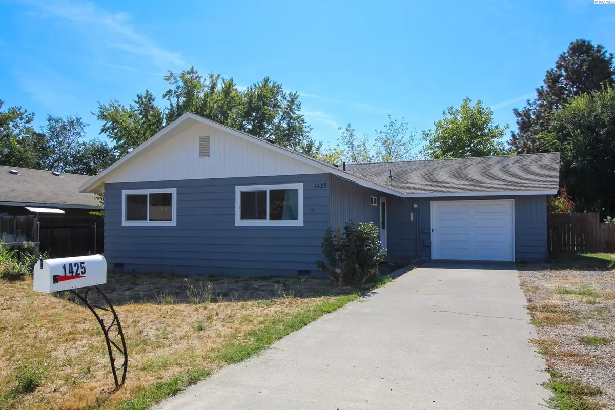1425 W 7th Avenue, Kennewick, WA 99336 - #1