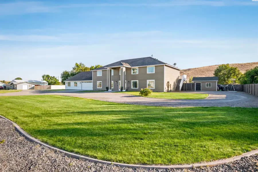 43705 E Red Mountain Rd, Benton City, WA 99320 - #2