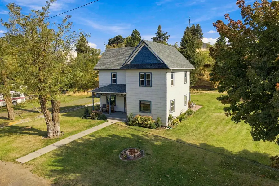 318 C St, Endicott, WA 99125 - #2