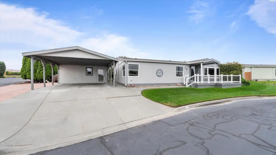 1634 S Dennis Pl, Kennewick, WA 99337 - #3