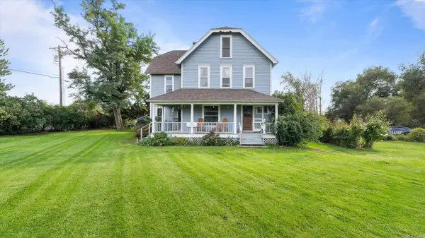 1328 E 27th Ave, Kennewick, WA 99337