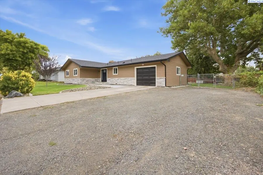 313 N Road 35, Pasco, WA 99301 - #2