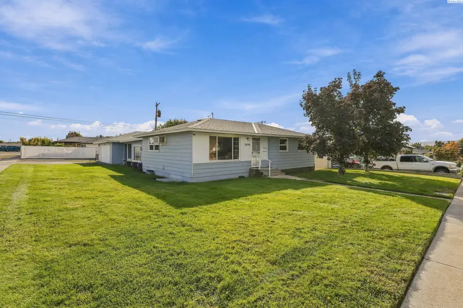 1939 N 18th Ave, Pasco, WA 99301 - #3