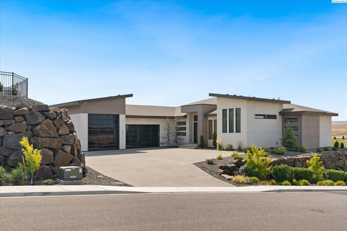 2243 S Wilson Pl, Kennewick, WA 99338 - #1