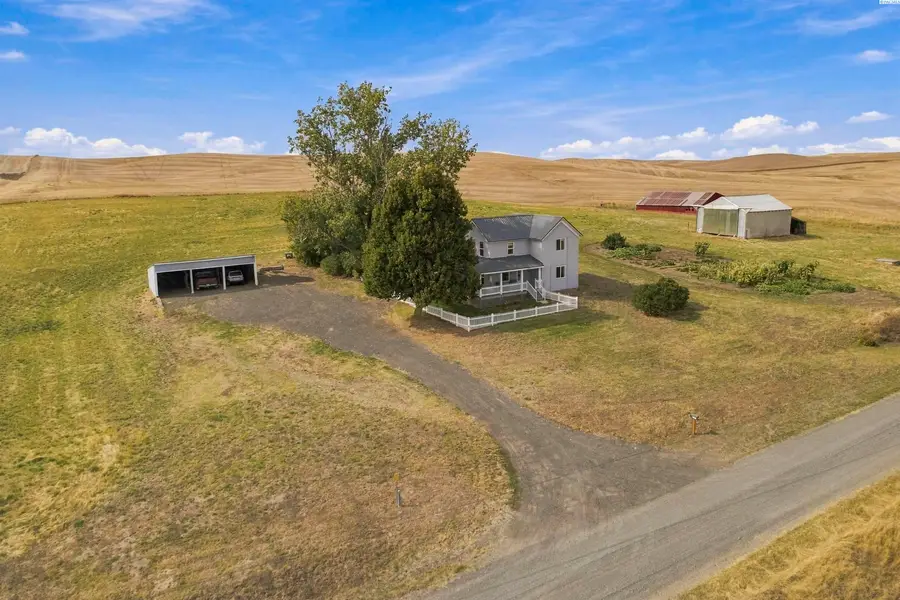 2031 Walter Siding Rd, Garfield, WA 99130 - #2
