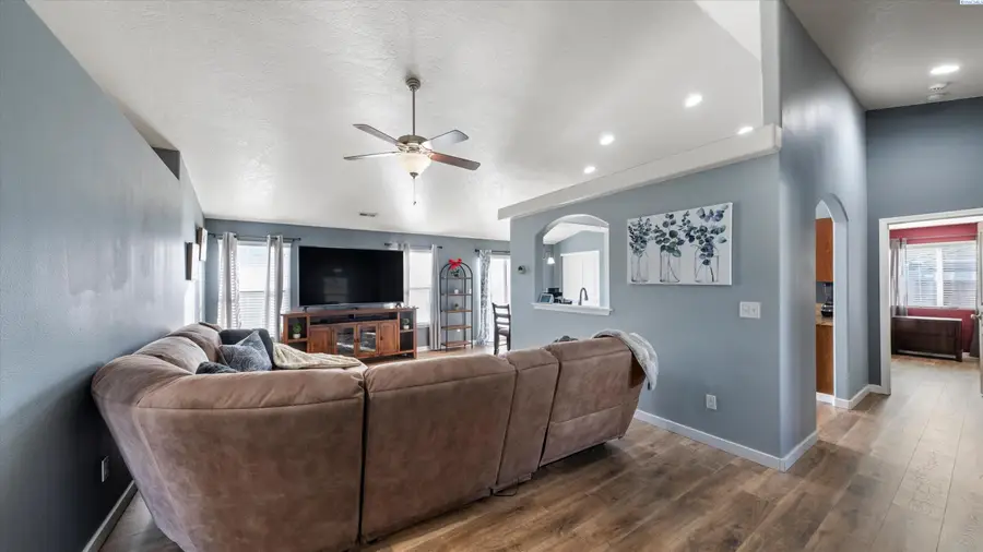 6019 Washougal Lane, Pasco, WA 99301 - #2