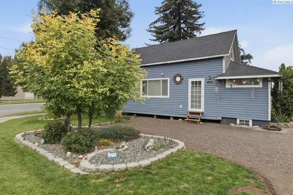 101 N 3rd St, Farmington, WA 99128