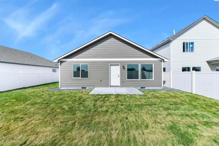 5820 Redtail Dr, Pasco, WA 99301 - #3