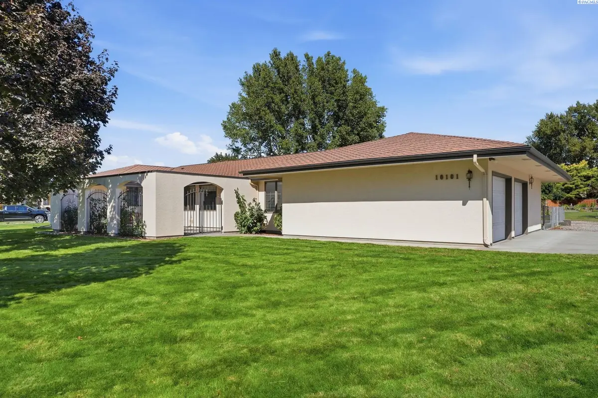 10101 W Argent Rd, Pasco, WA 99301 - #1