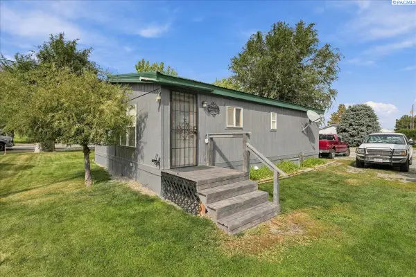 130 E 2nd Ave, Mansfield, WA 98831-9541