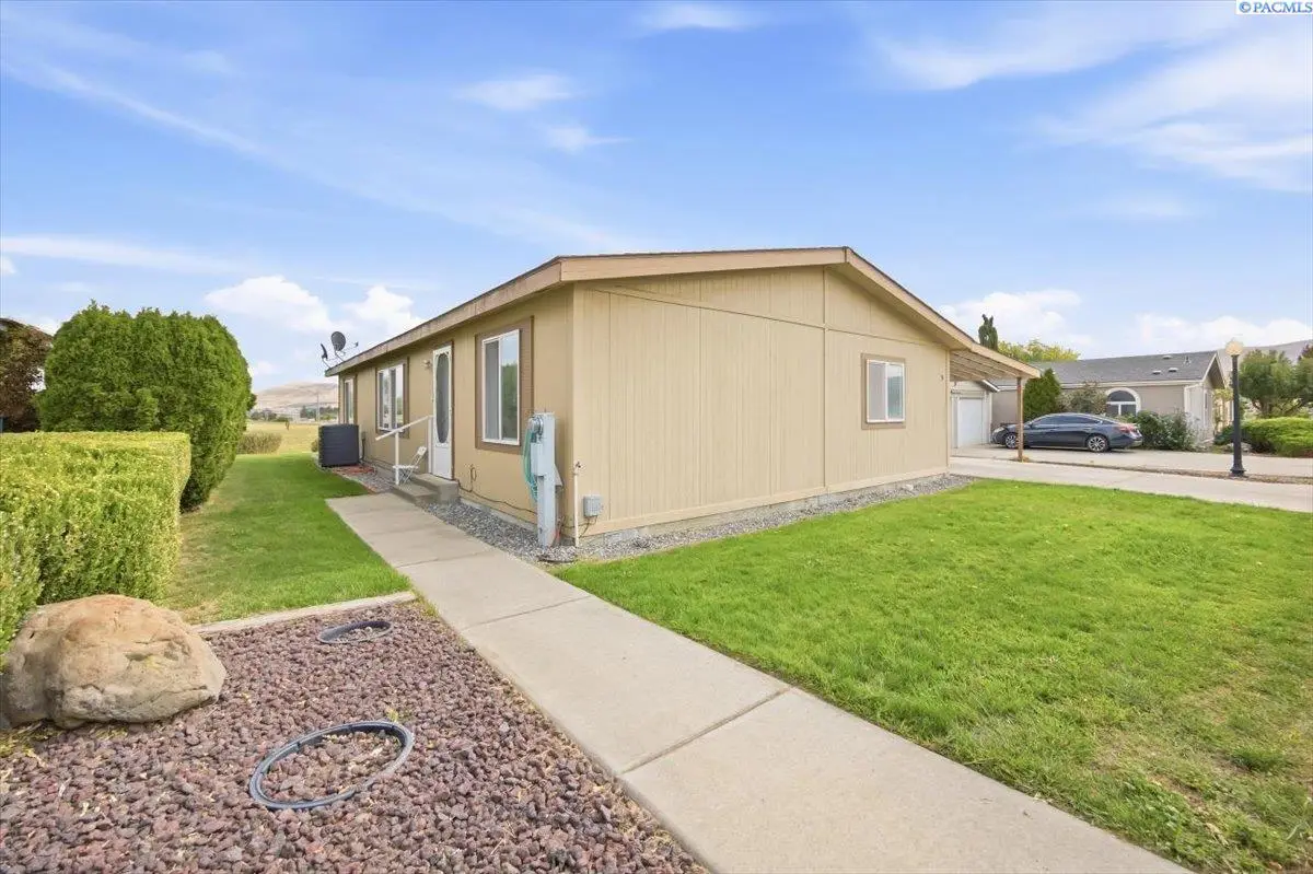 355 Old Inland Empire Hwy, #5 #5, Prosser, WA 99350-9207 - #1