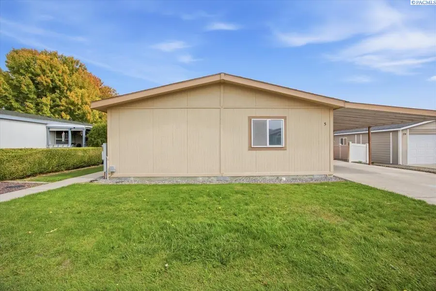 355 Old Inland Empire Hwy, #5 #5, Prosser, WA 99350-9207 - #2