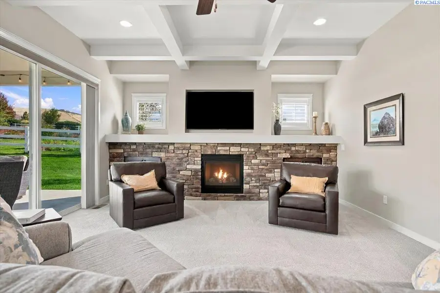 3704 N Levi Ct., Kennewick, WA 99338 - #2