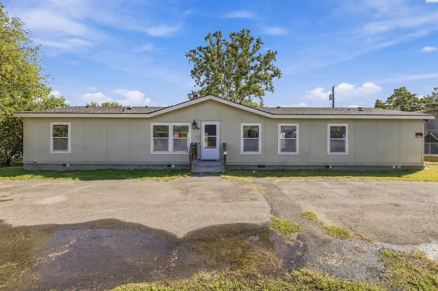 203 S Edison Street, Kennewick, WA 99336 - #2