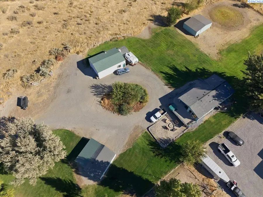 165 Hanson Loop, Burbank, WA 99323-8504 - #3