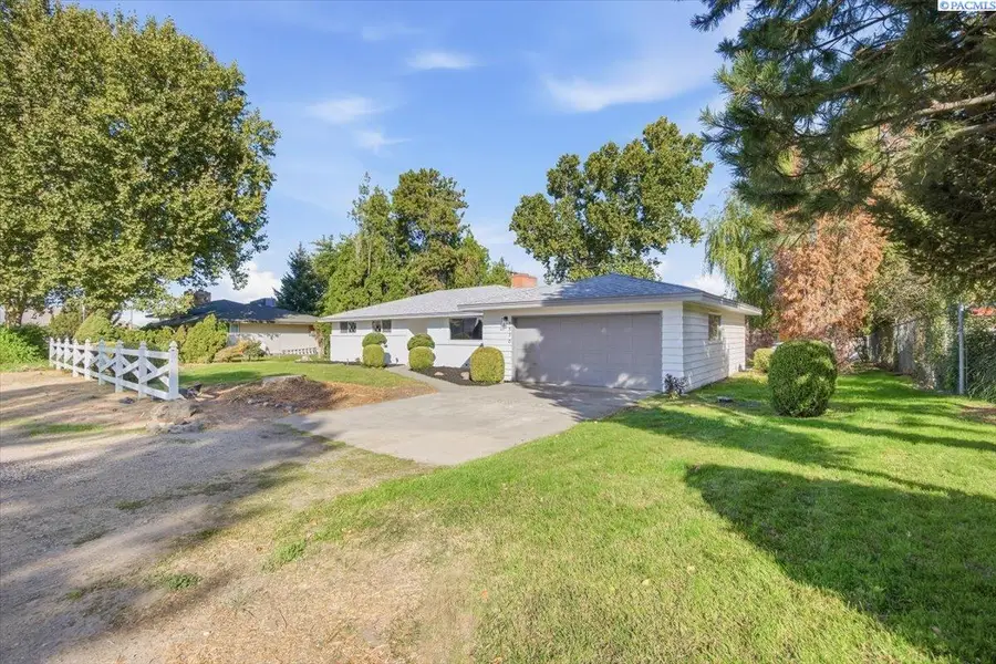 7530 W Victoria Ave, Kennewick, WA 99336 - #2