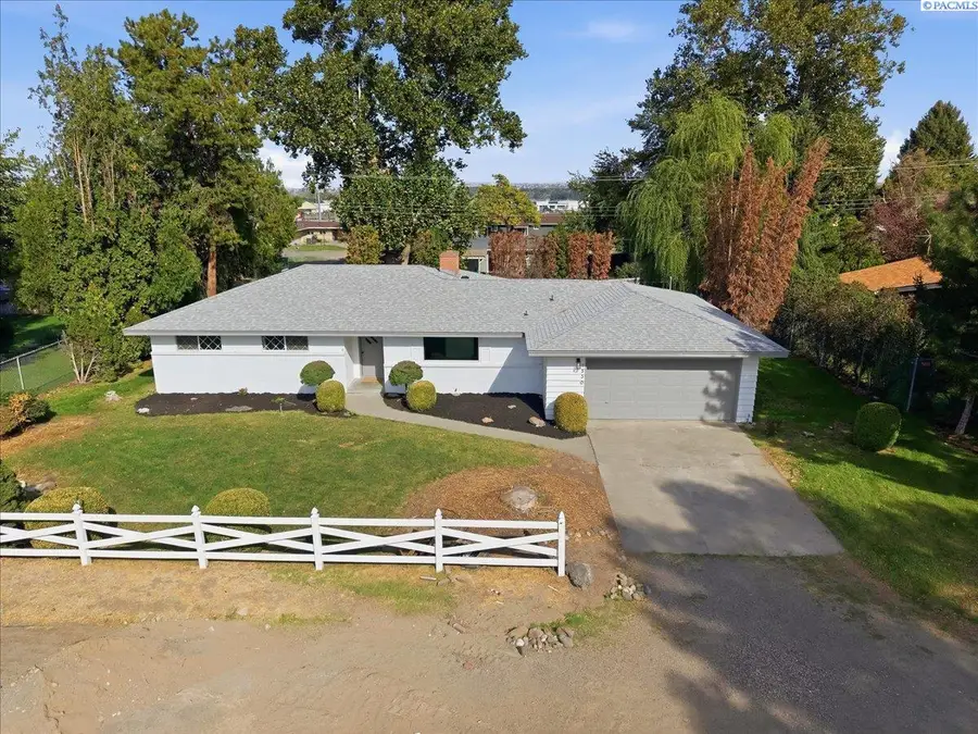 7530 W Victoria Ave, Kennewick, WA 99336 - #3