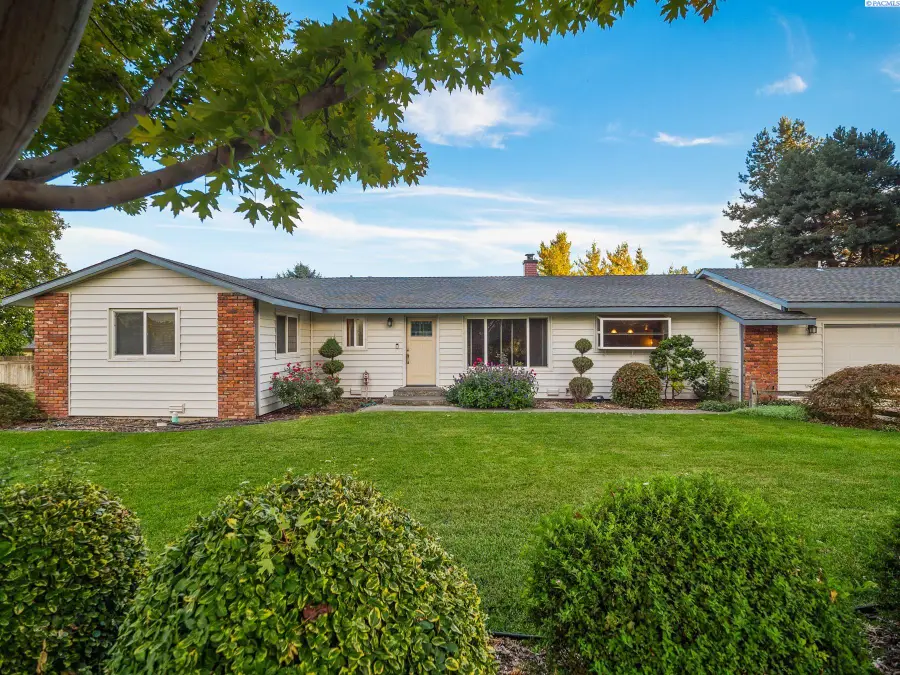 4209 S Elm St, Kennewick, WA 99337 - #3