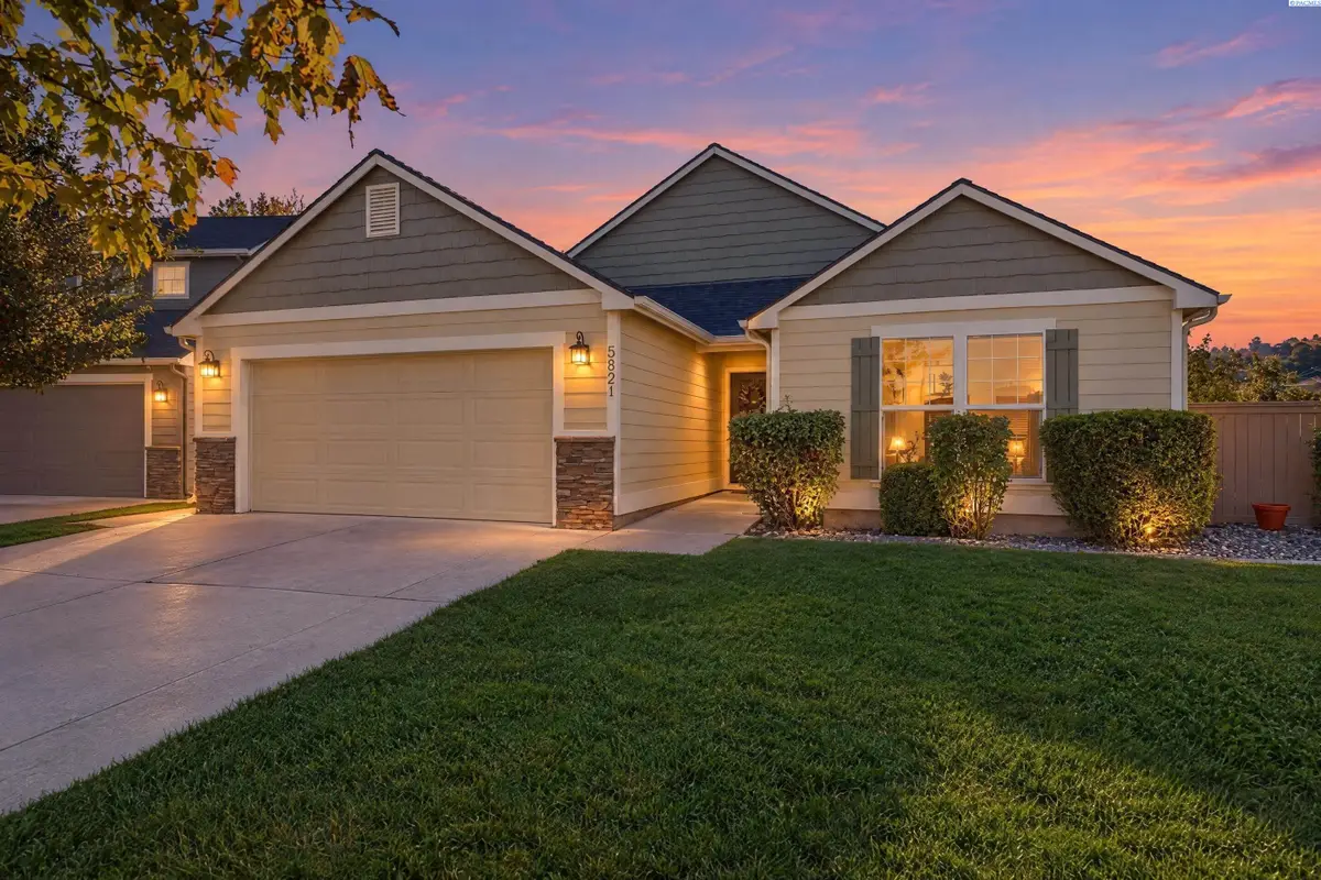 5821 W 17th Ave, Kennewick, WA 99338 - #1